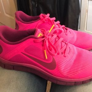 Women’s live strong Nike free runs